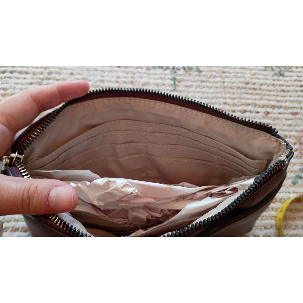 Trina Turk NWT Wristlet‎ Clutch Bordeaux Zip Pouch Gold Hardware - Picture 8 of 10
